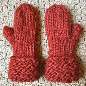 H&M Chunky Hand Knit Fleece Lined Burnt Orange Wool Blend Mittens